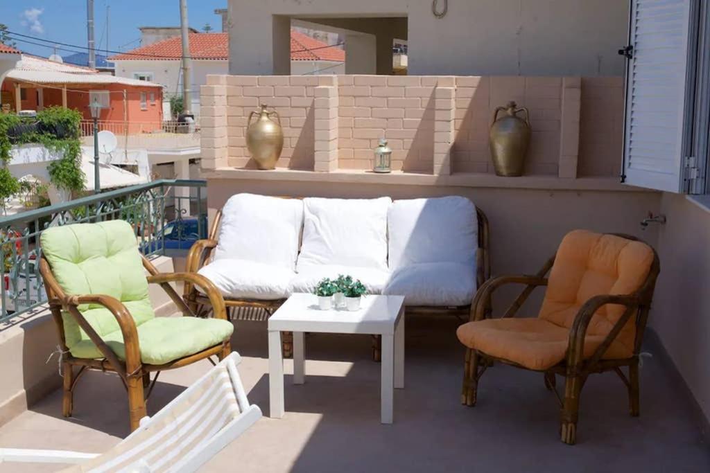 Casa Di Vito, 10M From Sami'S Main Square Apartment Exterior photo